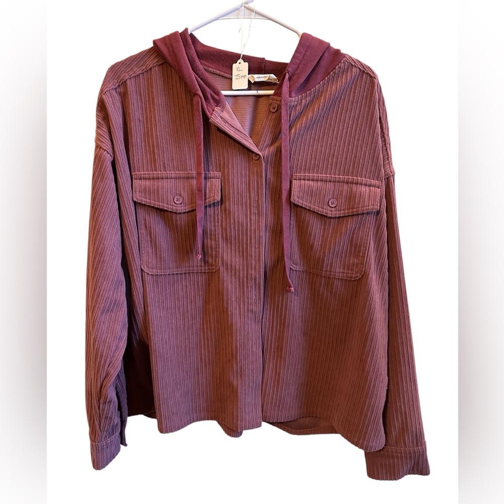 Boho Ribbed burgundy  button up top for Women